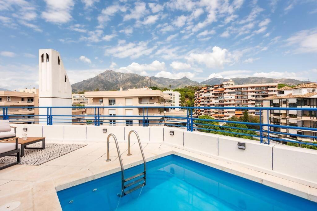 Marbella House Imponente Atico Con Piscina Privada Apartment Exterior photo
